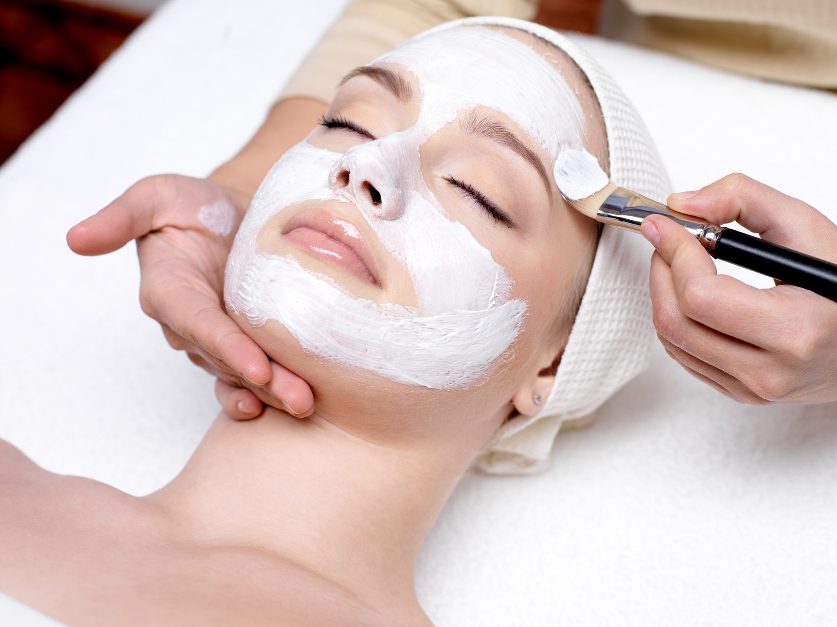 A nourishing natural facial
