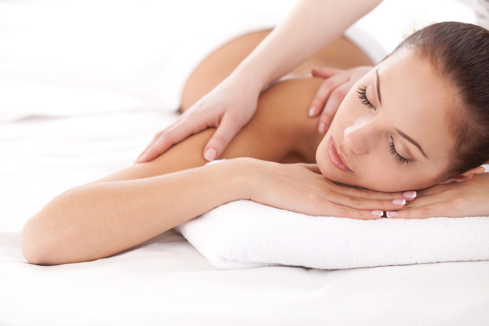 A relaxing therapeutic massage